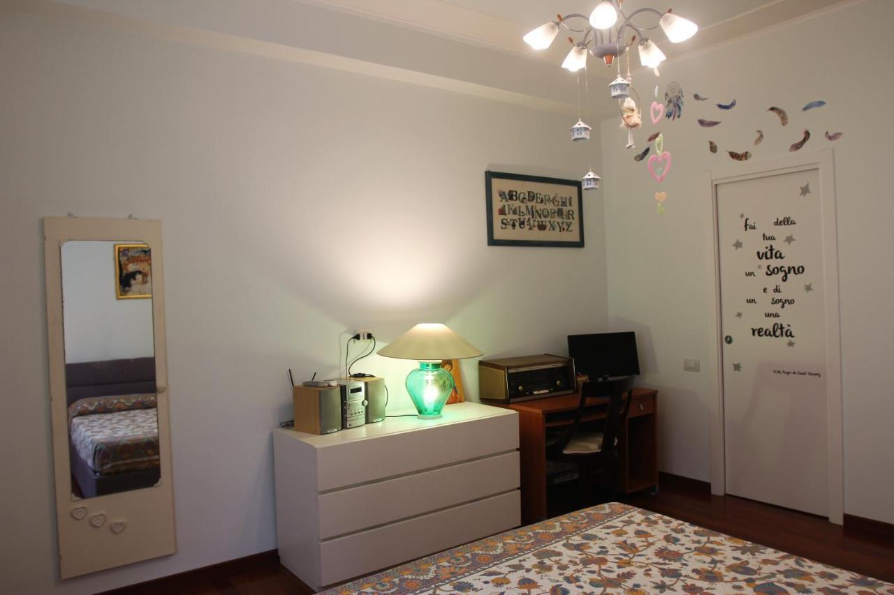 Apartamento Casa Di Ariel La Spezia Exterior foto
